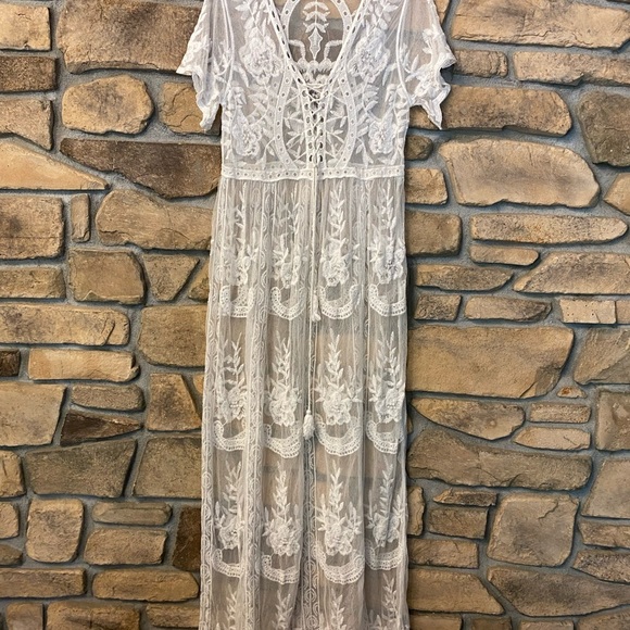 COPY - Women’s White Lace Embroidered Maxi Dress or Cover Up Medium Beautiful - Picture 16 of 16